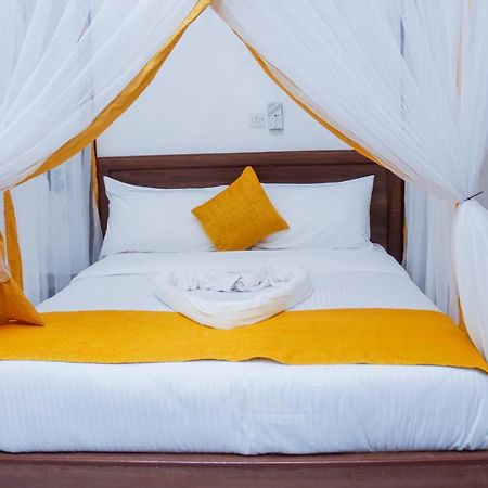 Diani Palm Resort Диани-Бич Экстерьер фото