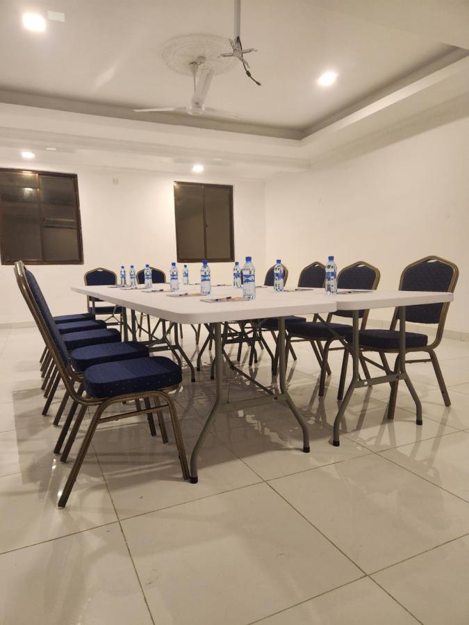 Diani Palm Resort Диани-Бич Экстерьер фото