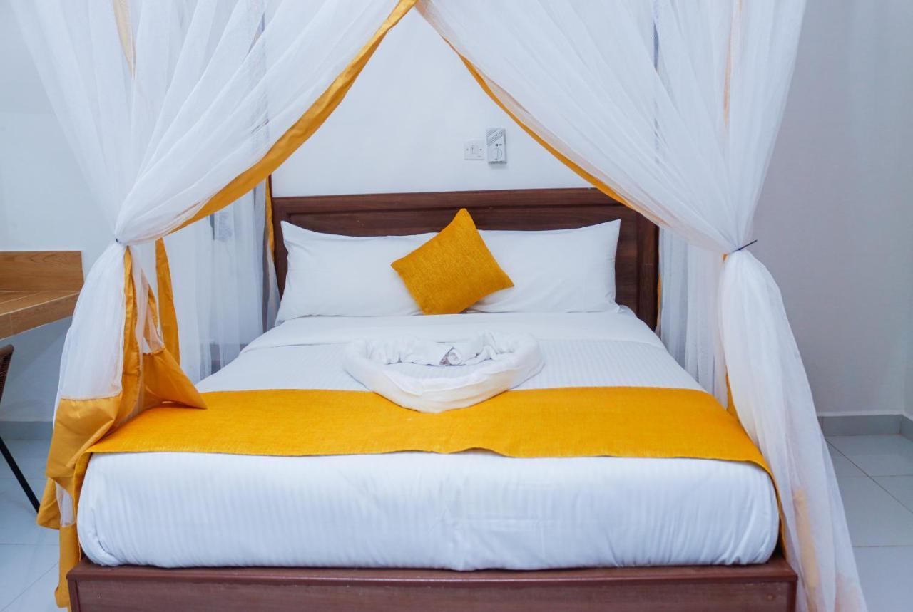 Diani Palm Resort Диани-Бич Экстерьер фото